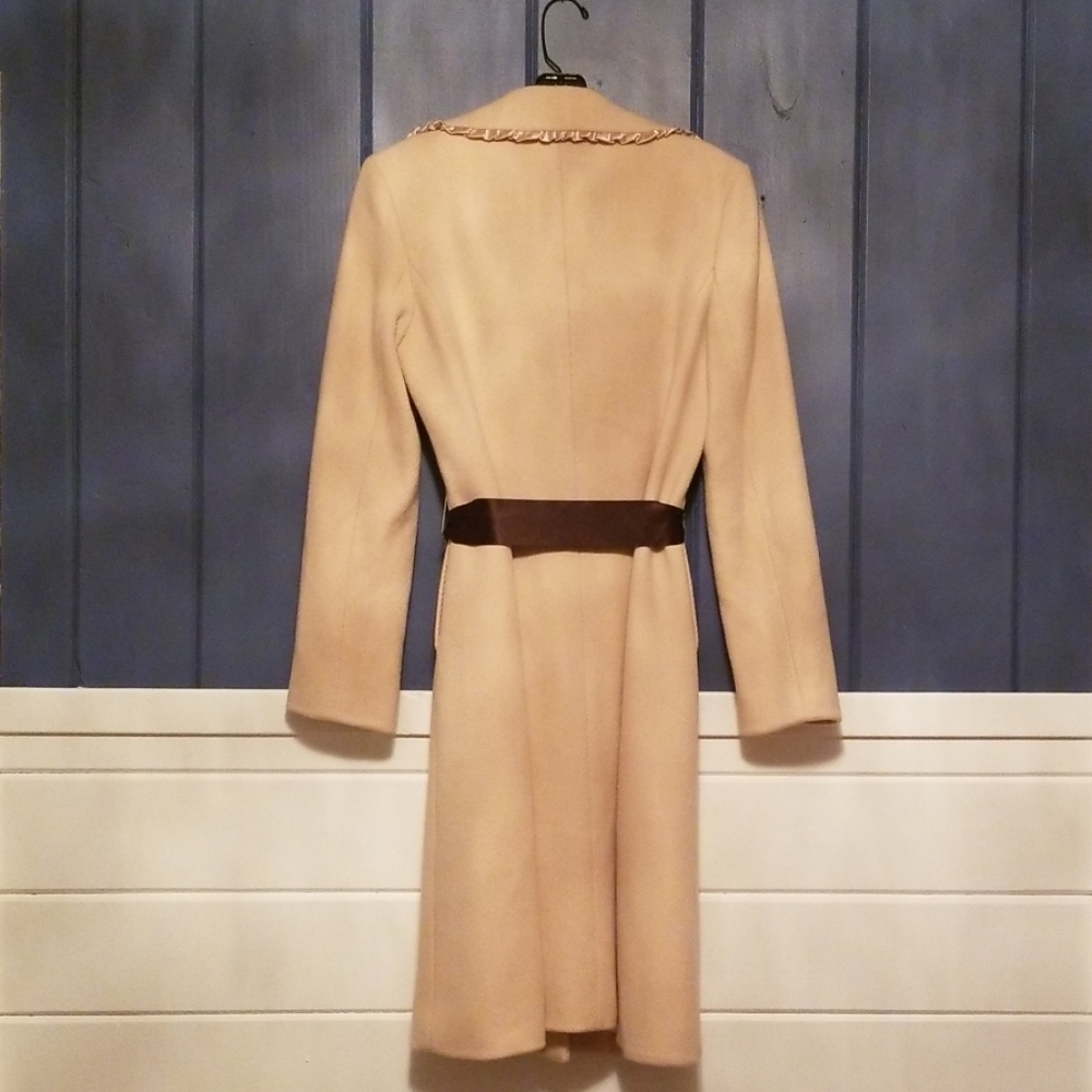 Express Coat - Picture 2 of 2